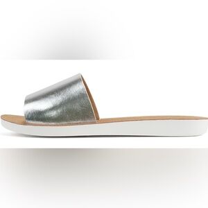 Soda Silver Slides Size 6.5